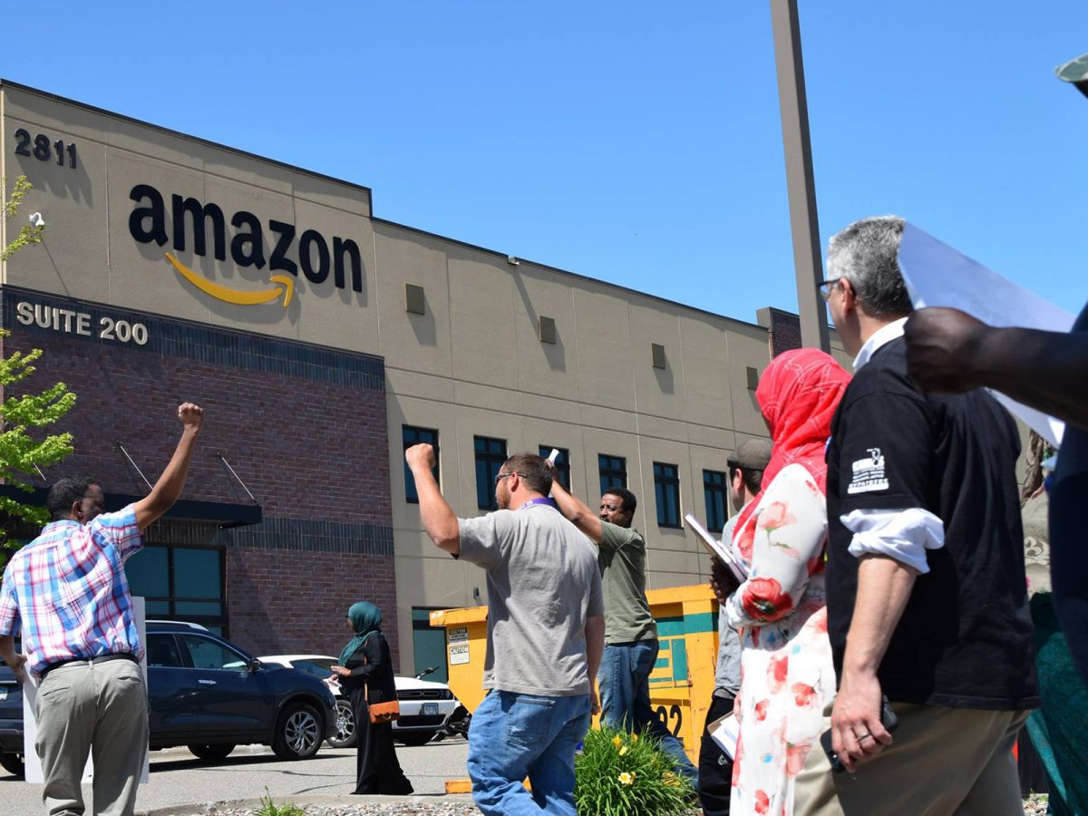 Amazon workers warned about COVID-19 risks at Minnesota warehouses. Workers kept getting infected
