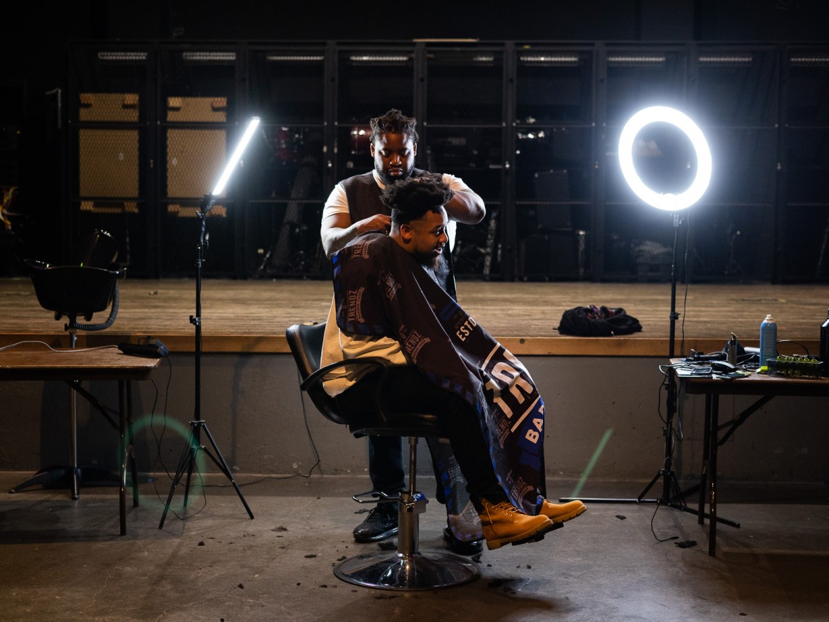 A fresh fade right at home: Black student-athletes at St. Olaf start campus barber shop featured in CBS Sports documentary