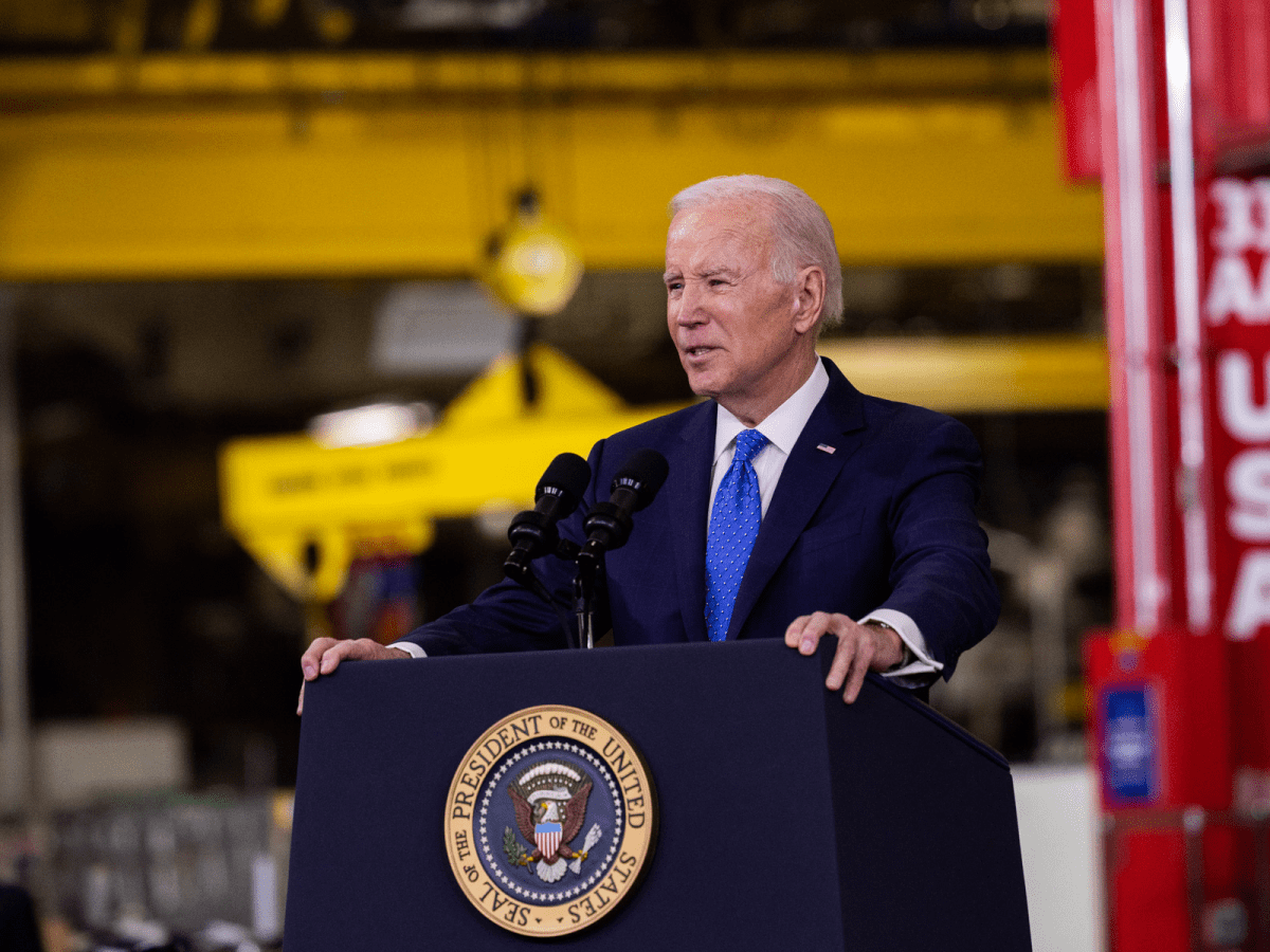 Biden order streamlining path to citizenship for spouses could affect 40,000 Minnesotans