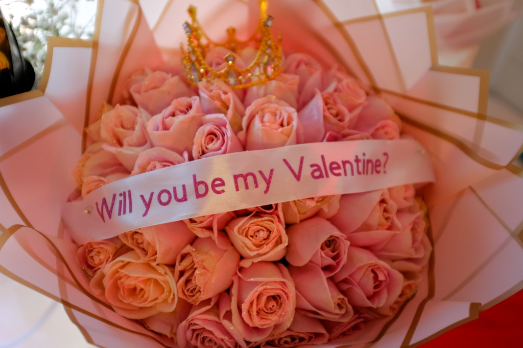 viral-ramo-buchon-bouquets-find-audience-in-the-twin-cities