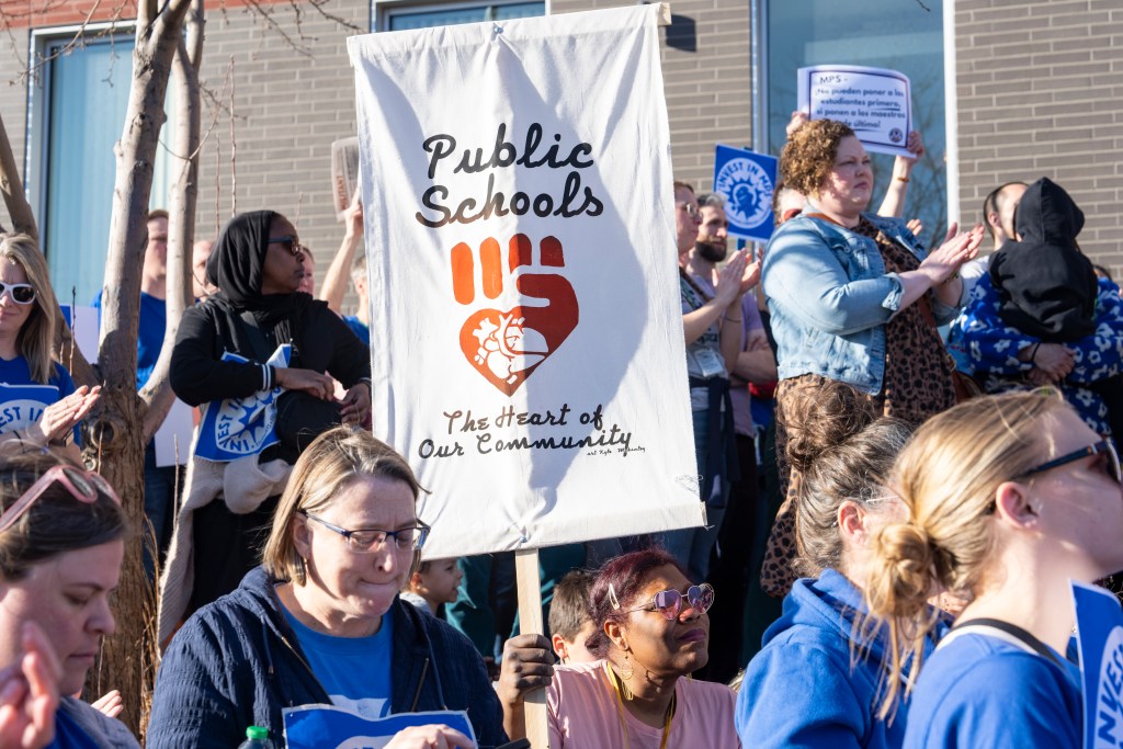 Minneapolis teachers, support staff to hold strike votes after mediation falls short
