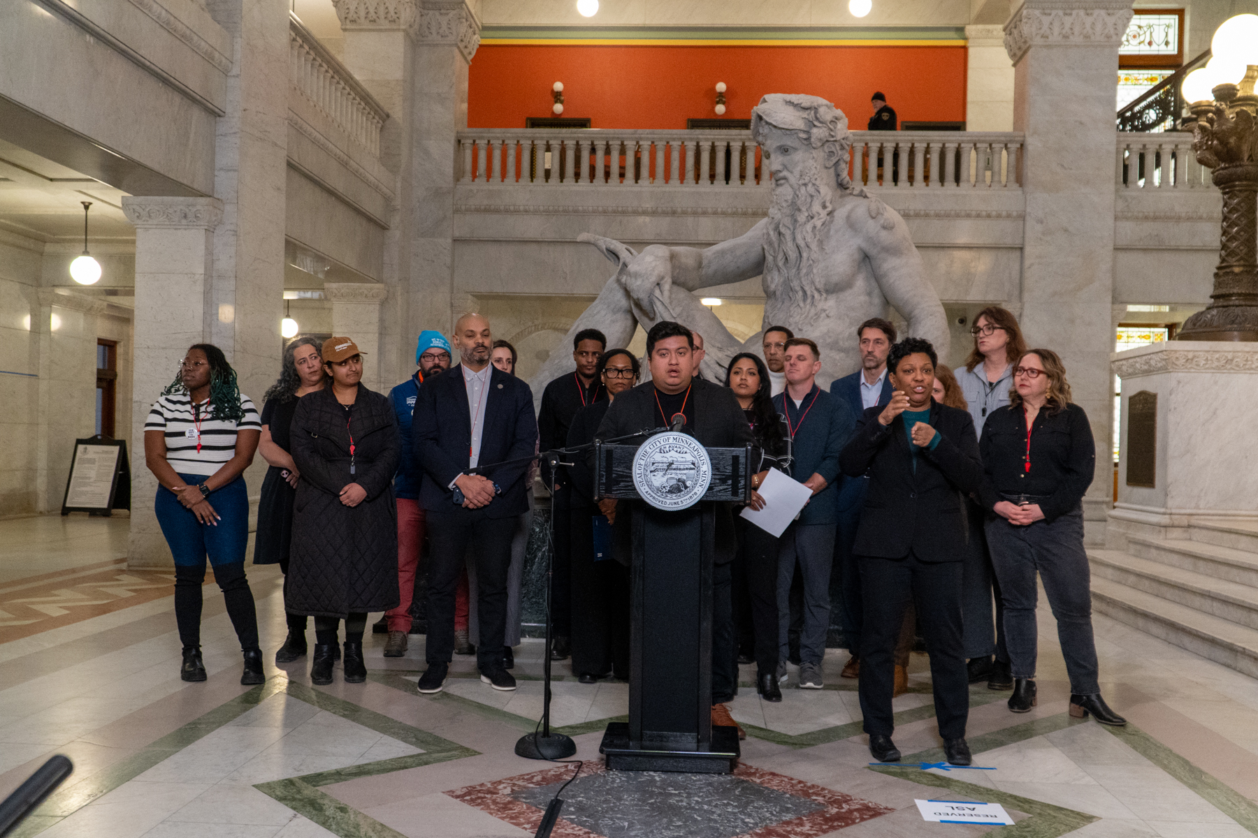 Minnesota elected officials organize regular briefings as ICE violence escalates