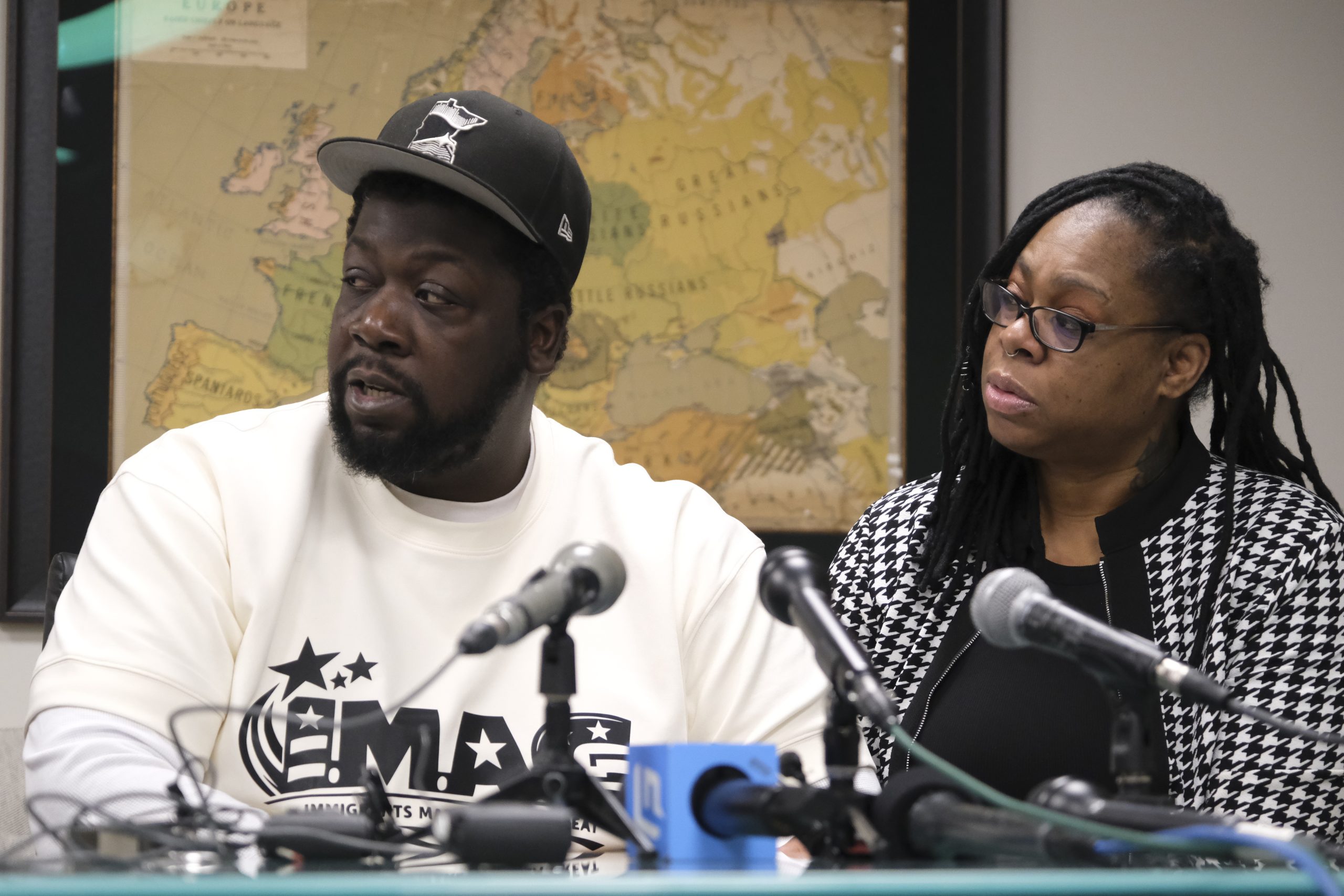 Liberian man released after ICE batters down door redetained
