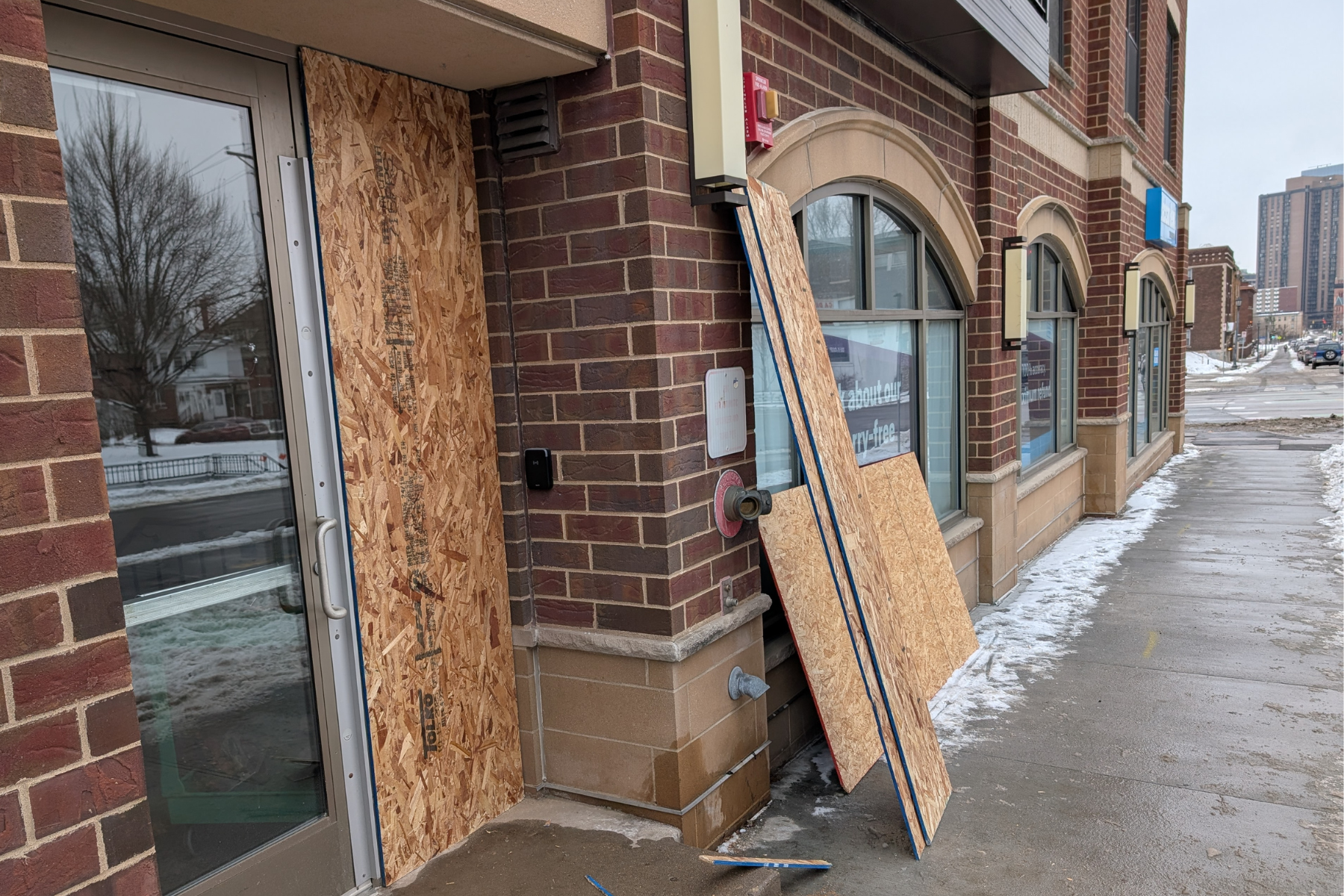 Man arrested in early-morning Minneapolis federal raid is charged with cyberstalking